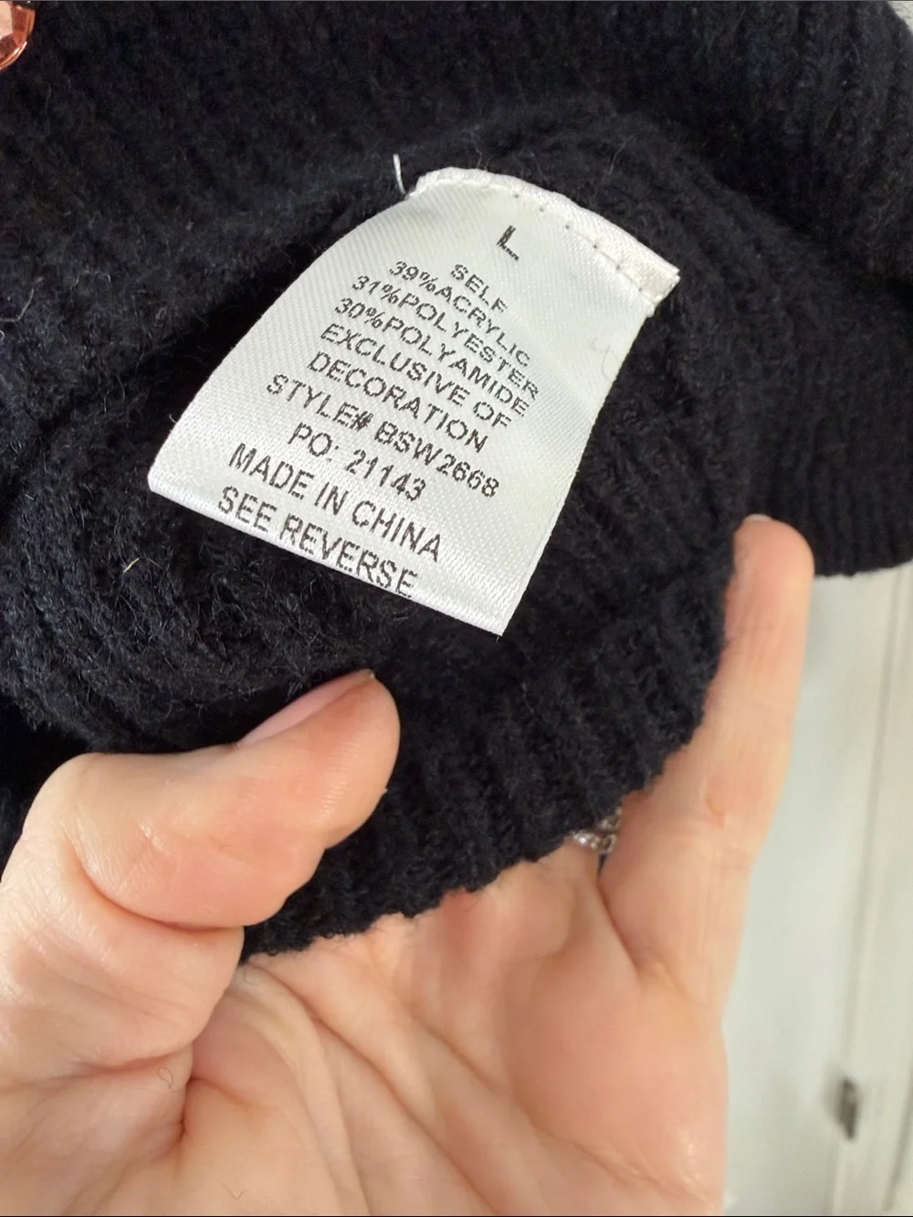 Baevely Black Embellished Gemstone Knit Sweater - Women size large
